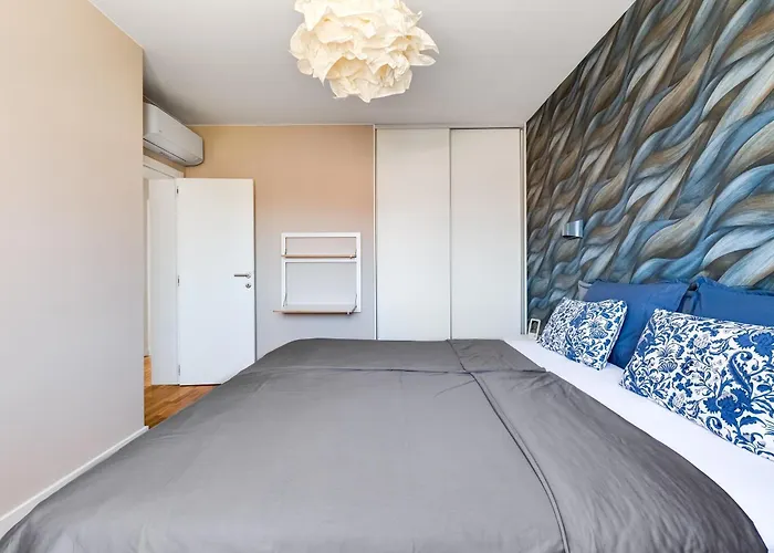 Spacious Two Bedroom With Roof Terrace, Borik Lejlighed